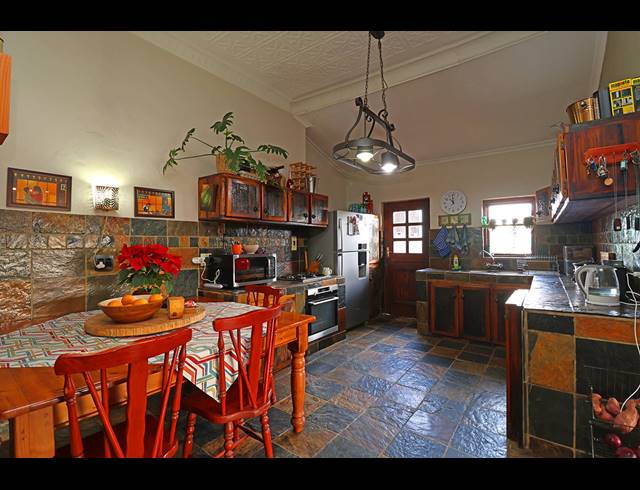 3 BEDROOM HOUSE FOR SALE IN KENSINGTON